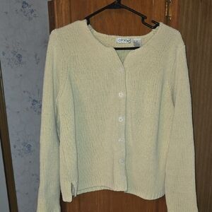 Orvis Women's Pale Yellow Knit Cardigan